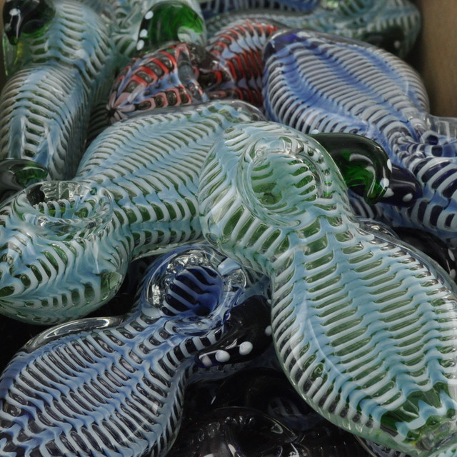 Spiderweb Tentacles 4" Glass Hand Pipe