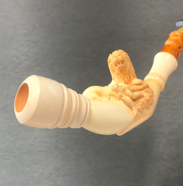 Aggressive Lion Meerschaum Cigarette Cheroot Holder 7.5" Long