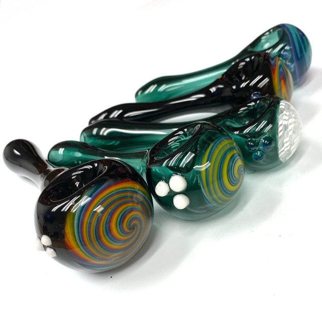 Swirl Wigwag Wildness Glass Hand Pipes Colorado Blown 5"+- 1 Count Assorted