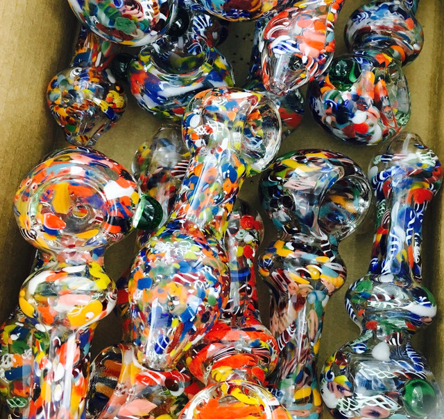 Funfetti Whop 4" Rainbow Pipe