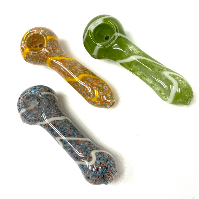 Itty Bitty Fritty Comity Glass Pipe 4.25+- 1 Count Assorted