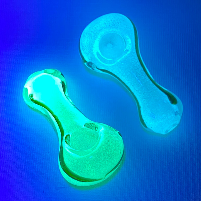 Glow In The Dark Rasta Rude Boys 3" Glass Hand Pipe