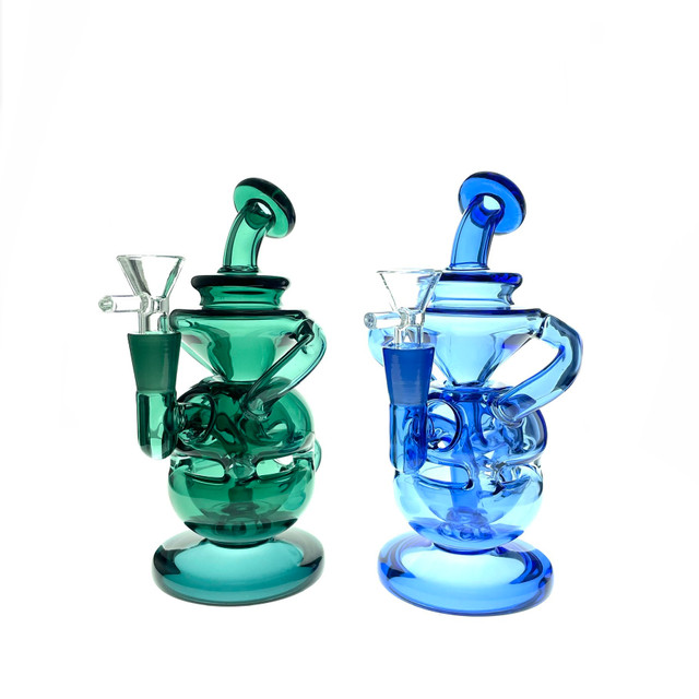 Smaller Egg Separation 5" Water Pipe 1 Count Assorted